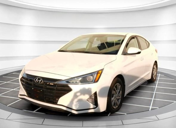 2019-Hyundai-Elantra-315383656807823