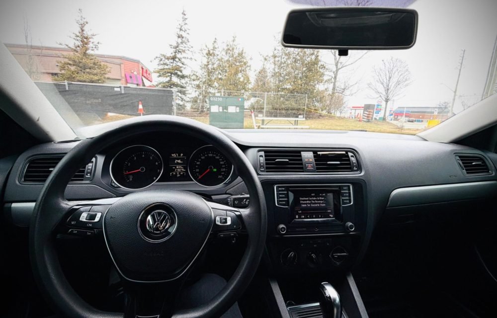 2016-Volkswagen-Jetta-9705413288057725