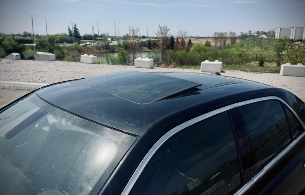 2017-Chrysler-300C-4129665824710096