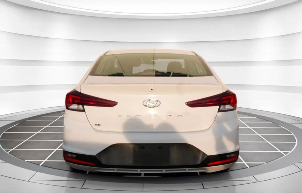 2019-Hyundai-Elantra-2175686996966777