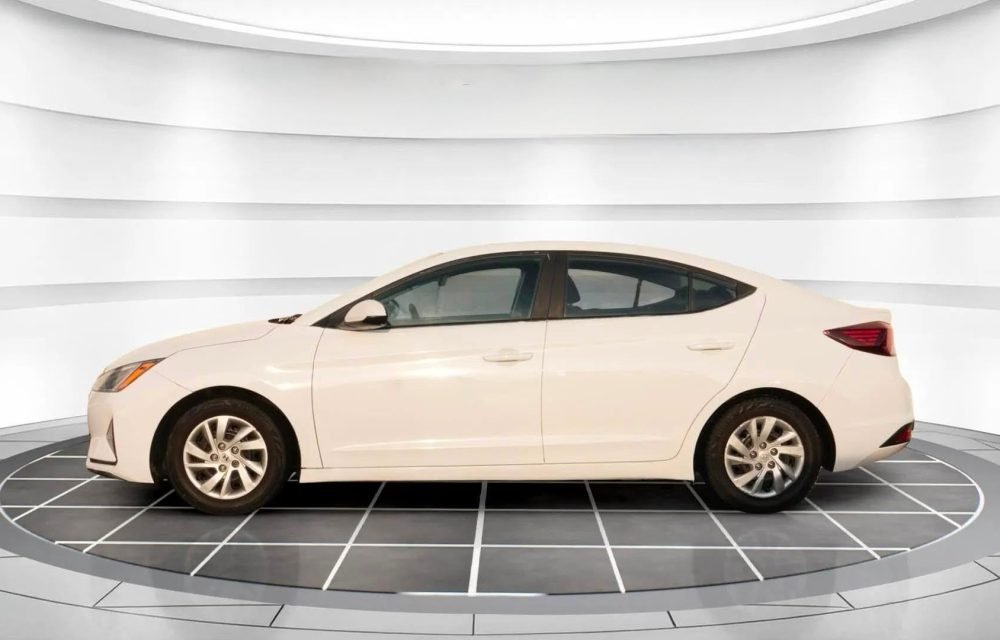 2019-Hyundai-Elantra-6521597793042588