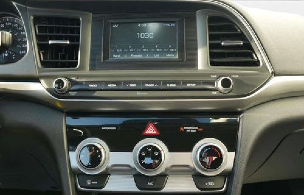 2019-Hyundai-Elantra-8555502370520229