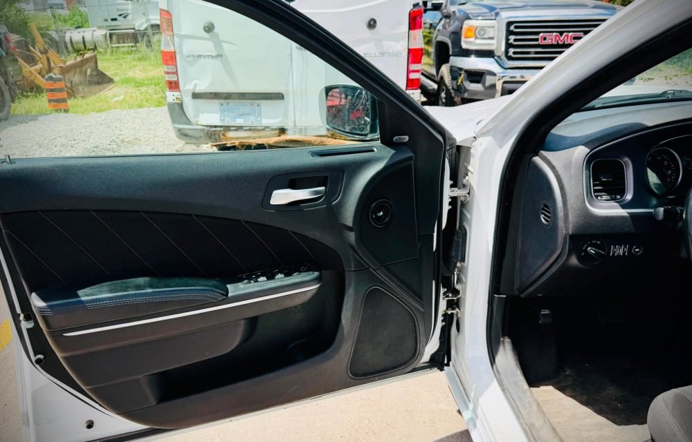 2020-Dodge-Charger-4018036168519872