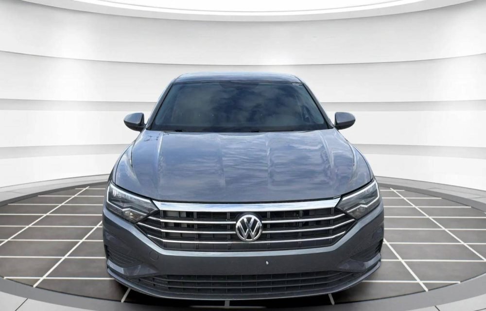 2021-Volkswagen-Jetta-0106228370007031