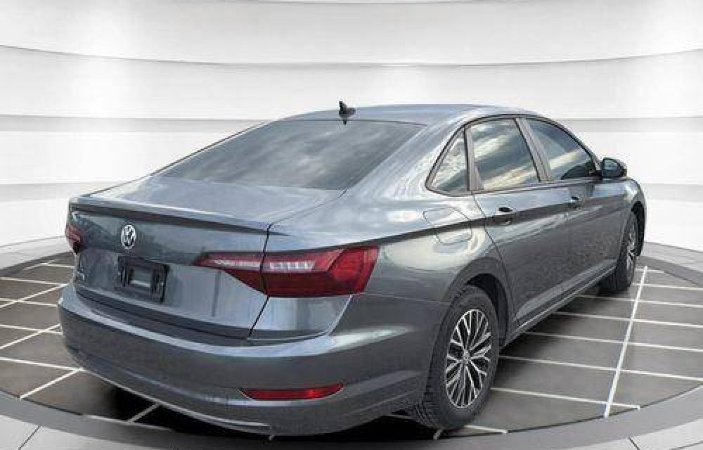 2021-Volkswagen-Jetta-3292491197762586