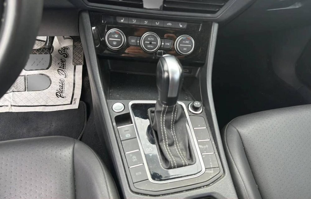 2021-Volkswagen-Jetta-4483354268915425