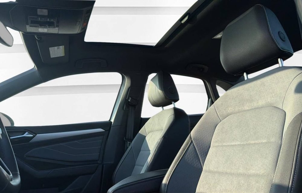 2025-Volkswagen-Jetta-5403749812706278