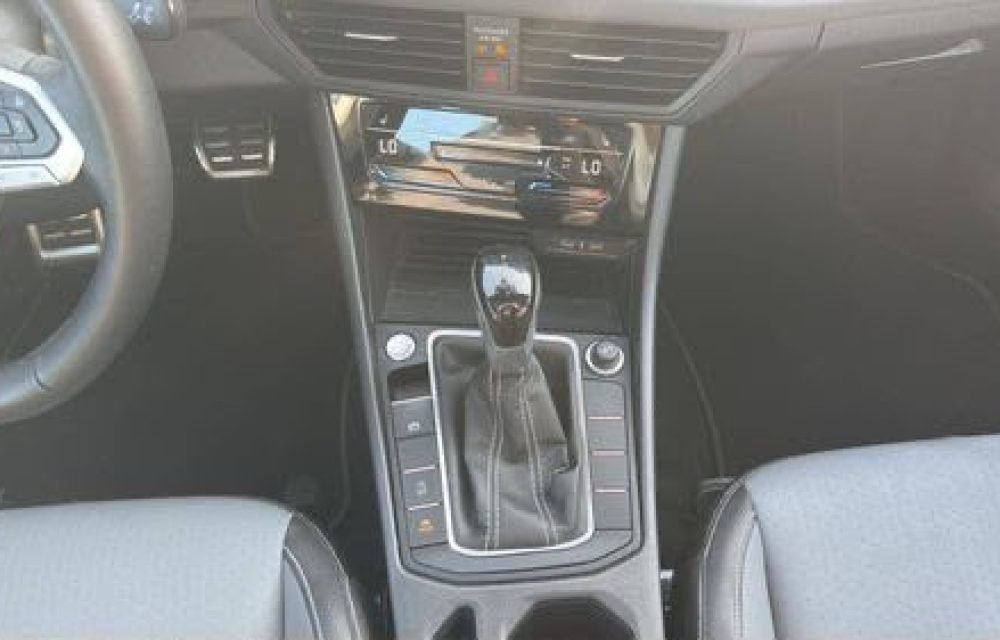 2025-Volkswagen-Jetta-6796205025435398